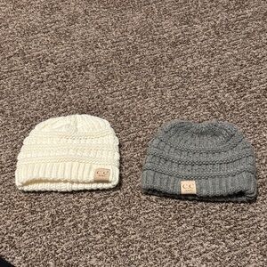 C.C Cozy Knit Beanies in Cream and Gray